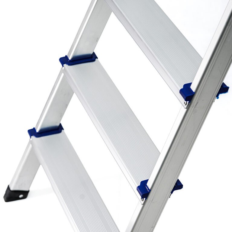 Aluminum Ladder