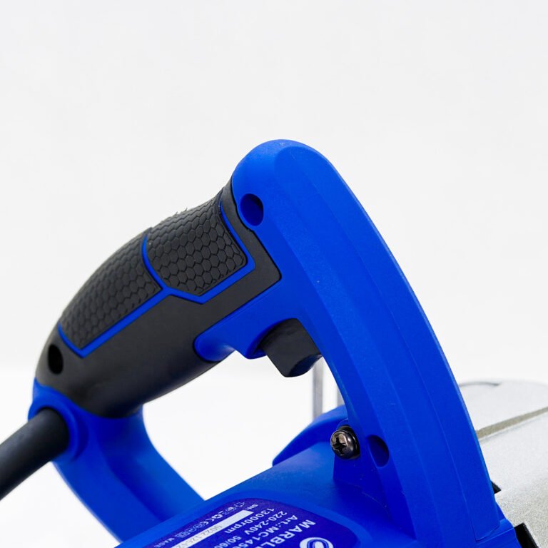 مقص بﻼط ٤.٥ إنش