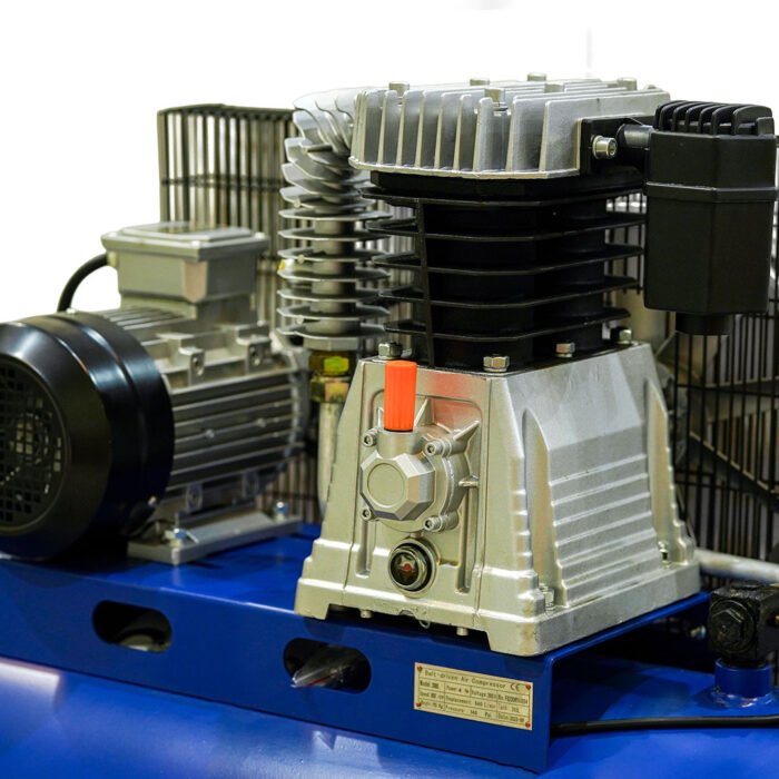 Air Compressor 300L 4HP × 220V
