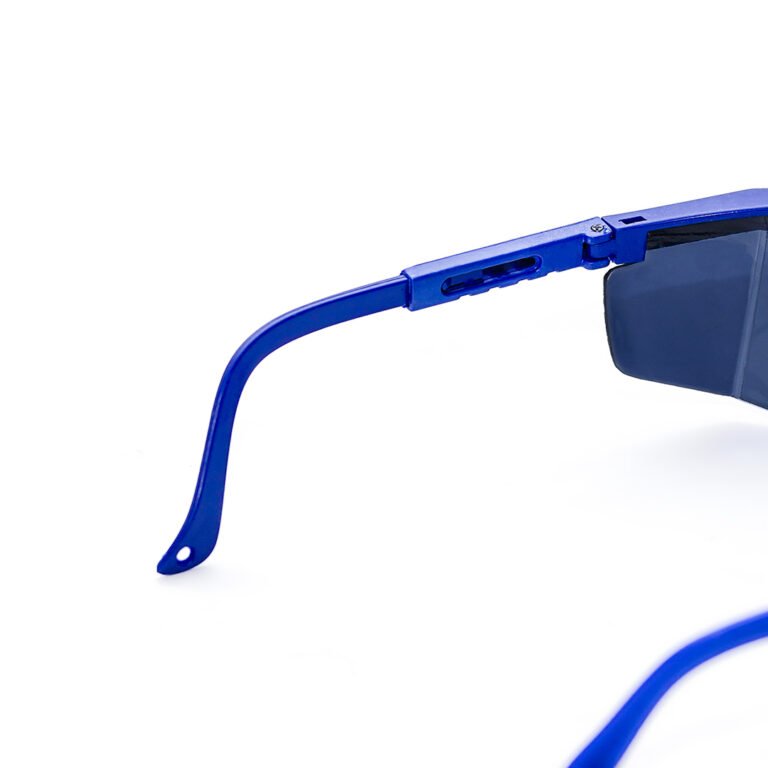 Black Pulling Safety Glasses